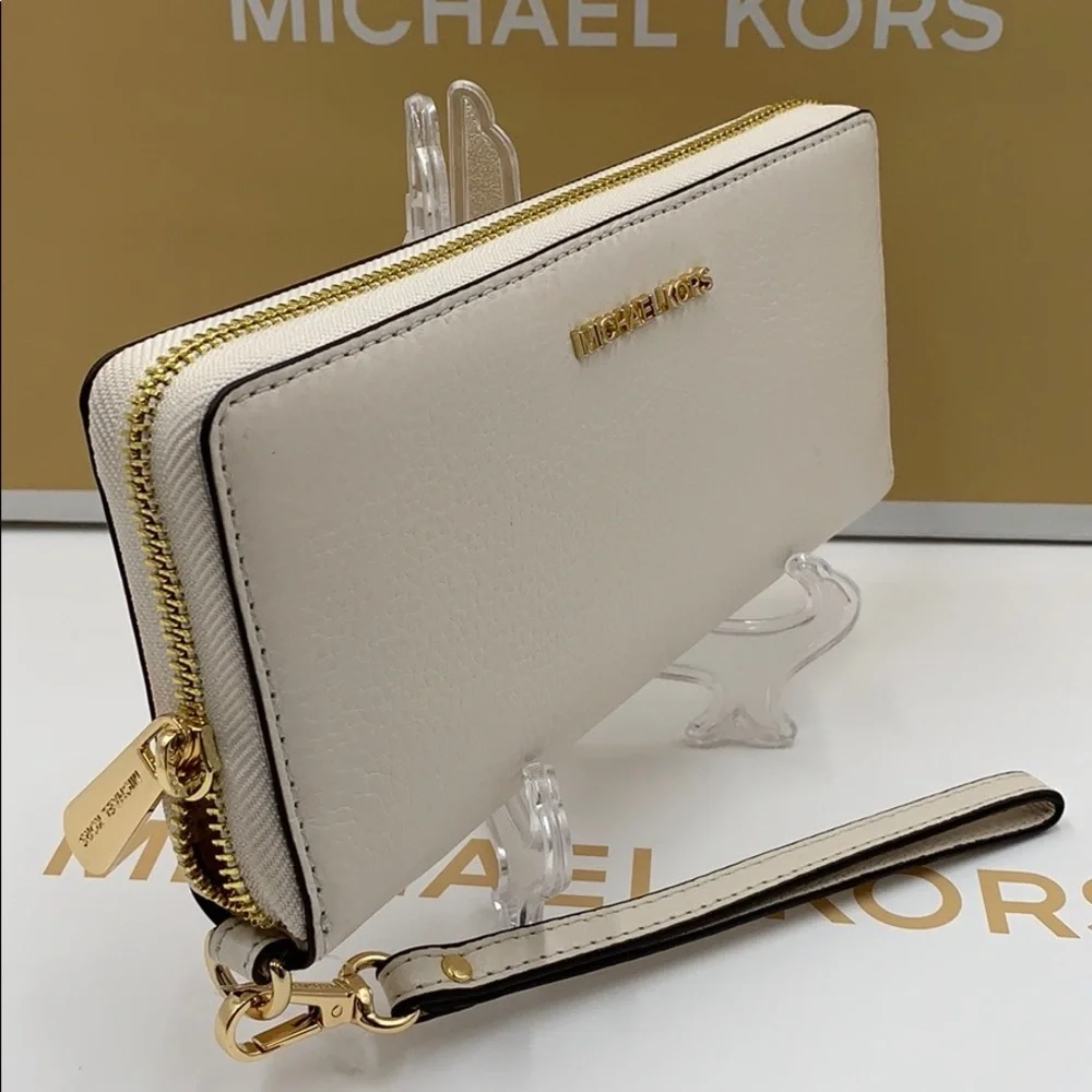MICHAEL KORS Jet Set Travel Continental Zip Wristlet Wallet Optic White